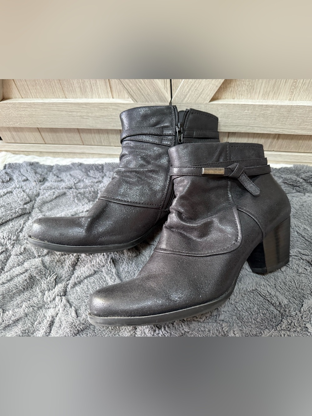 Baretraps -“Rhapsody” Cross Strap Slouch Ankle Boots - Women's Size 10